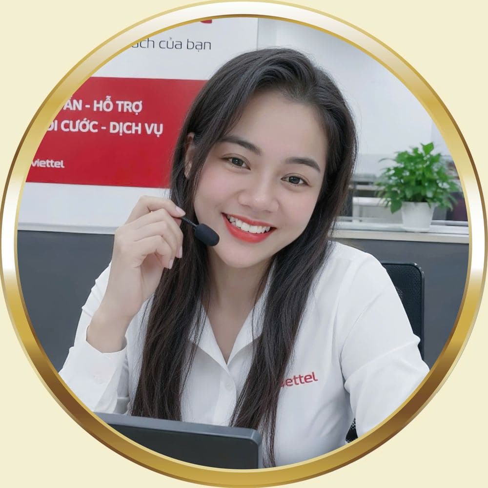 Ảnh chuyên viên Hoàng Thị Yến
