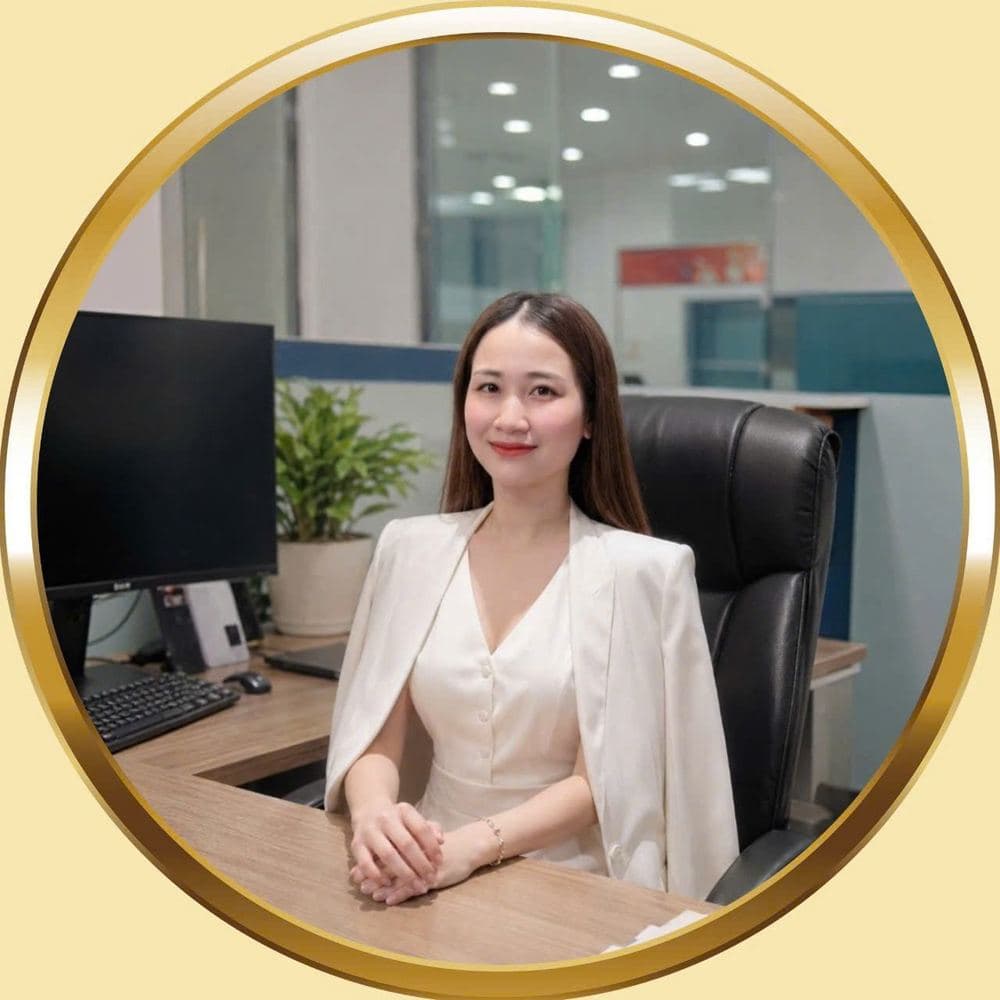 Ảnh chuyên viên Nguyễn Thu Hồng